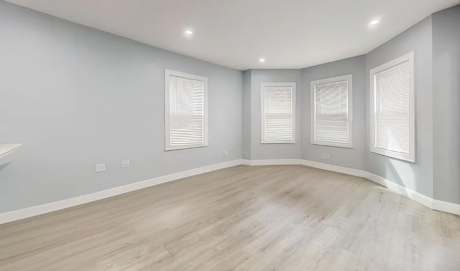 4 bed, 1570 sqft, $4,195 — Photo 4