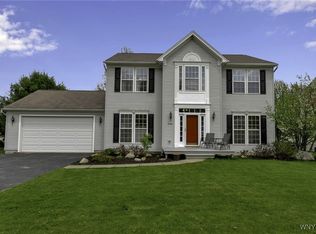 2233 Fox Chase Rd, Lake View, NY 14085