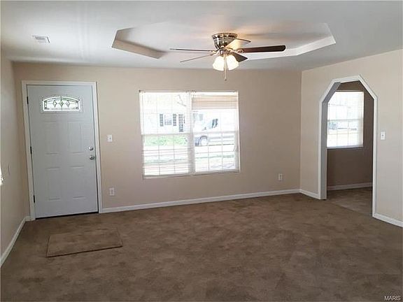 3rd image of 4537 Walter Ave