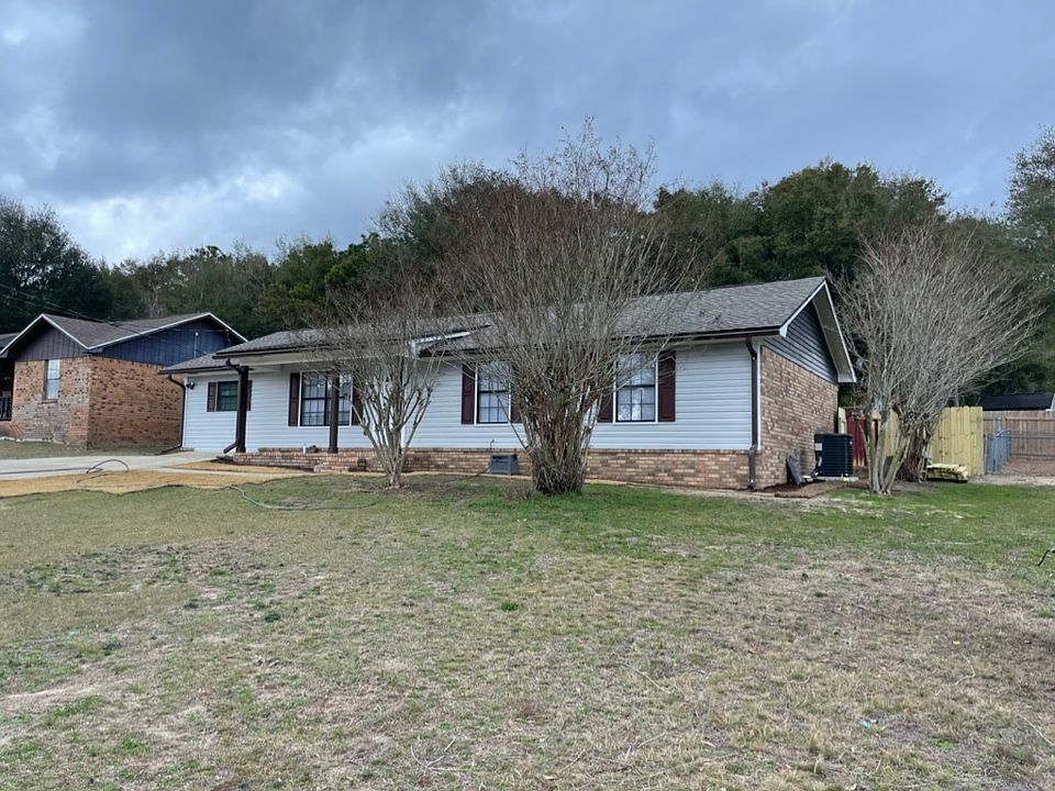 1st image of 6585 Memphis Ave
