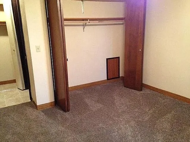 405 N Davis St #16 — Photo 6