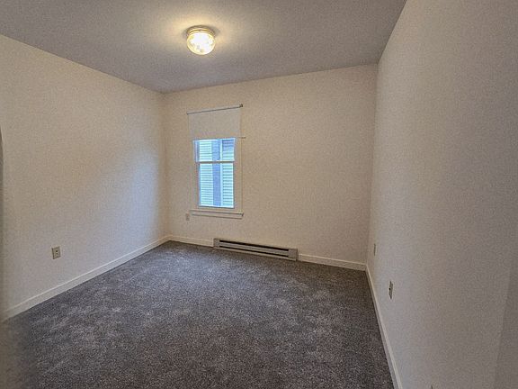 4th image of 600 E Main St #2