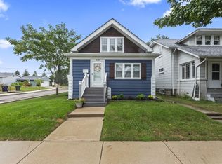 900 S 56th St, West Allis, WI 53214