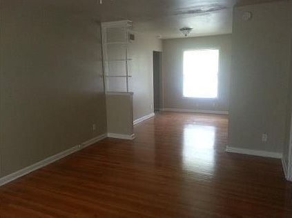 3rd image of 2327 Materhorn Dr