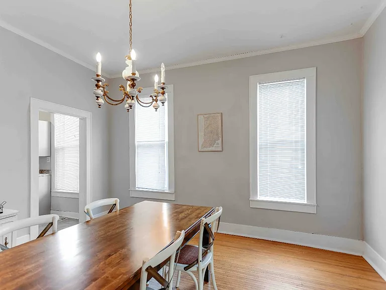 822 SE Riverside Dr #822 — Photo 8
