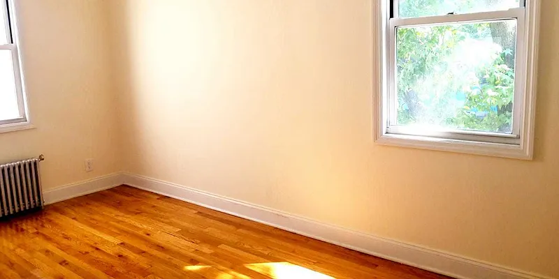 Rented by Evergreen Apartments BK | media 18