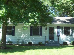 109 Ridgefield Ln, Fruitland, MD 21826