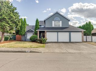 452 NE 27th St, Gresham, OR 97030