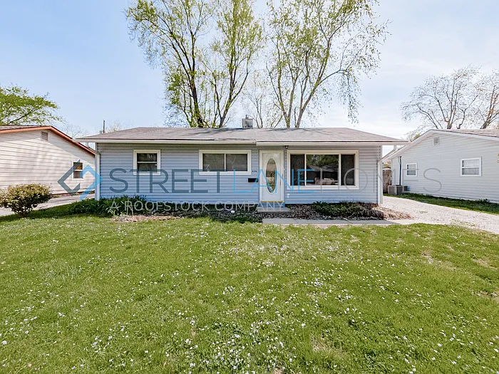 4106 N Park Dr photo 1