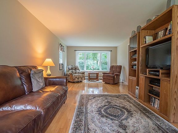 Front to Back Living Rm