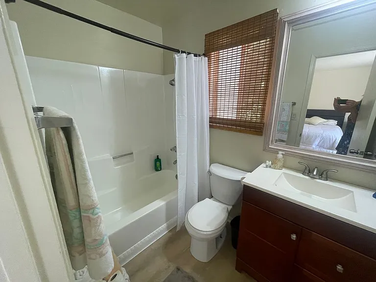 178 Albert Pl — Photo 2