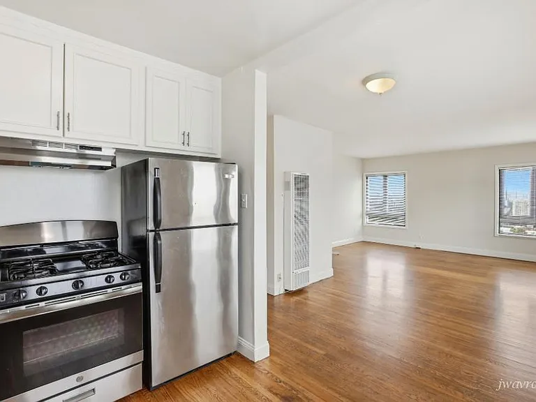 70 Terra Vista Ave #12 — Photo 2
