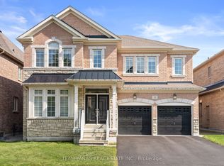 13 Venue Rd, Brampton, ON L6P4E5