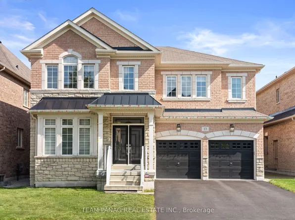 13 Venue Rd, Brampton, ON L6P 4E5