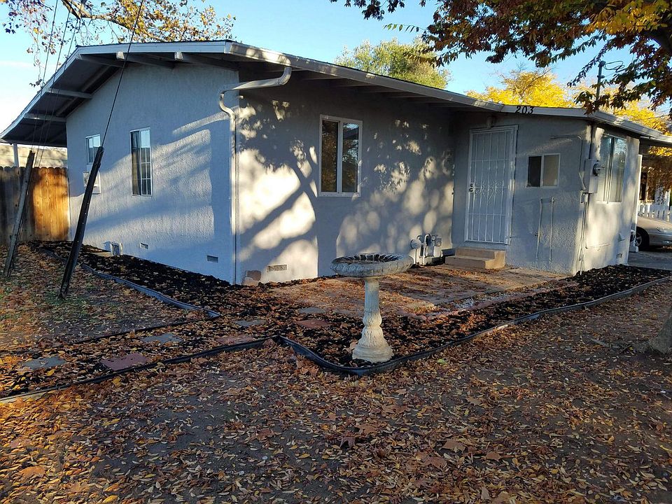 1st image of 203 Hills Ct