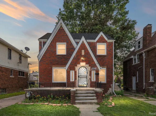 5957 Three Mile Dr, Detroit, MI 48224