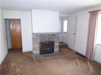 3rd image of 66 Waverly Ave