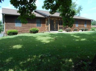 5533 Blank Rd, Smithton, IL 62285