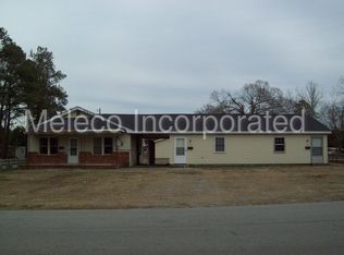 400 Summitt Ave, Roanoke Rapids, NC 27870