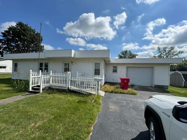 1822 N 3rd St, Logansport, IN 46947