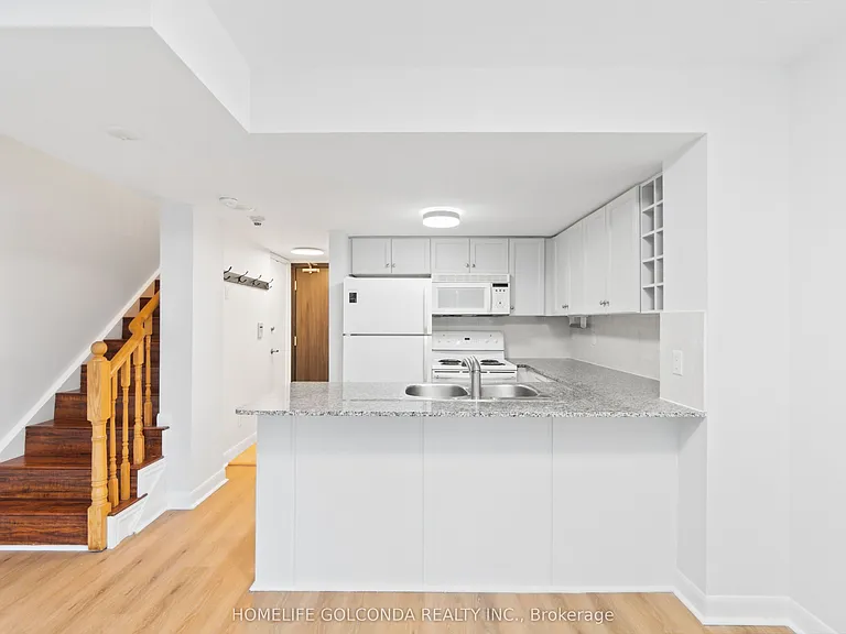 210 Victoria St #1809 — Photo 2