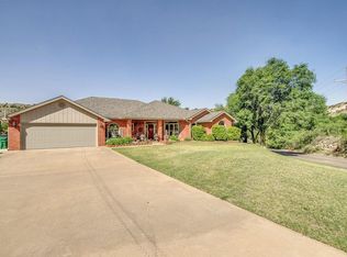 102 S Lakeshore Dr, Ransom Canyon, TX 79366