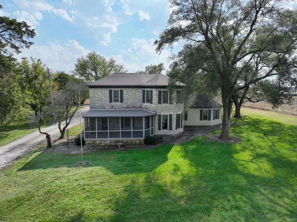 1429 Us Highway 50, Peabody, KS 66866