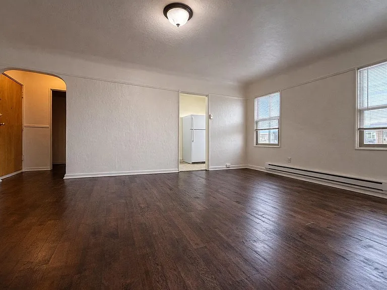 Preston Apartments — Photo 45