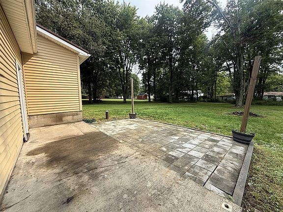 5th image of 10898 Jackson Ave