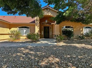 2942 Rawhide Dr, Kingman, AZ 86401