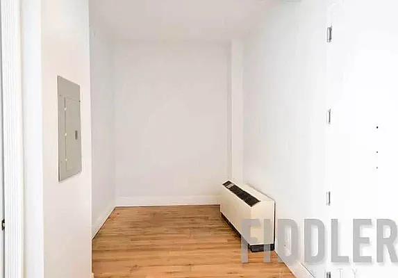 Rented by The KCI Group | media 94