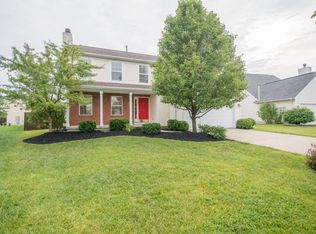 368 Cottage Grove Cir, Pataskala, OH 43062