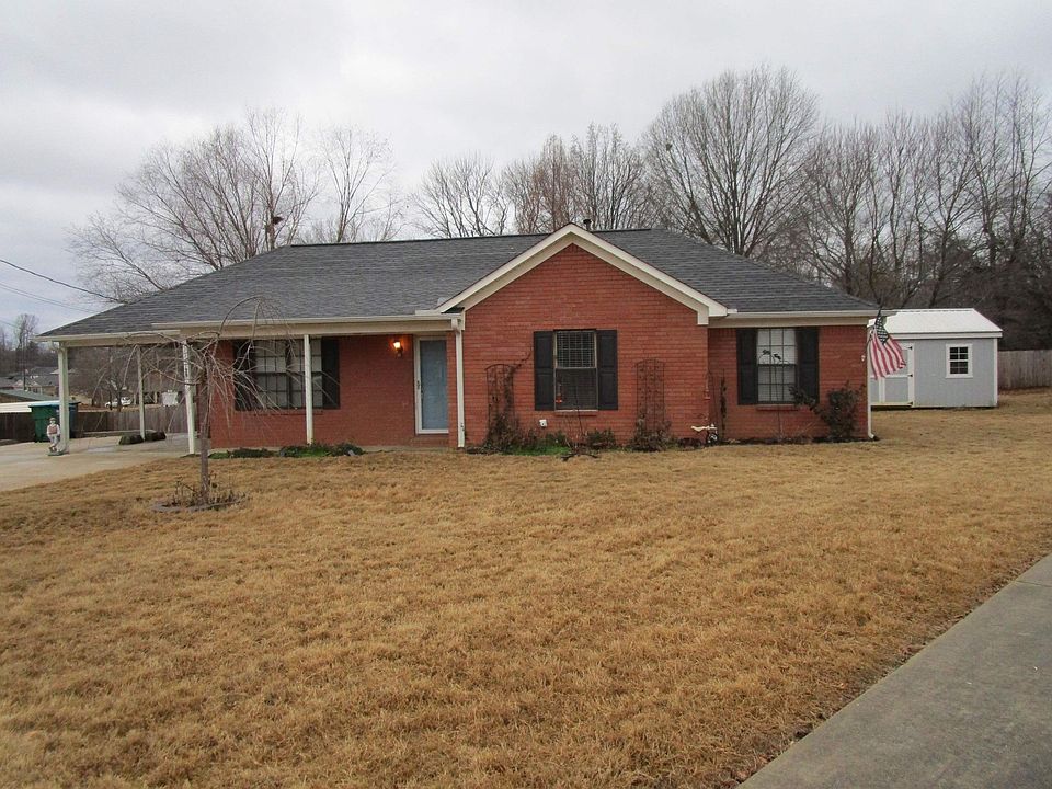 1st image of 29 Walnut Dr