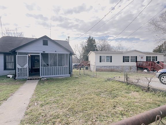 3rd image of 1928 Jourolman Ave