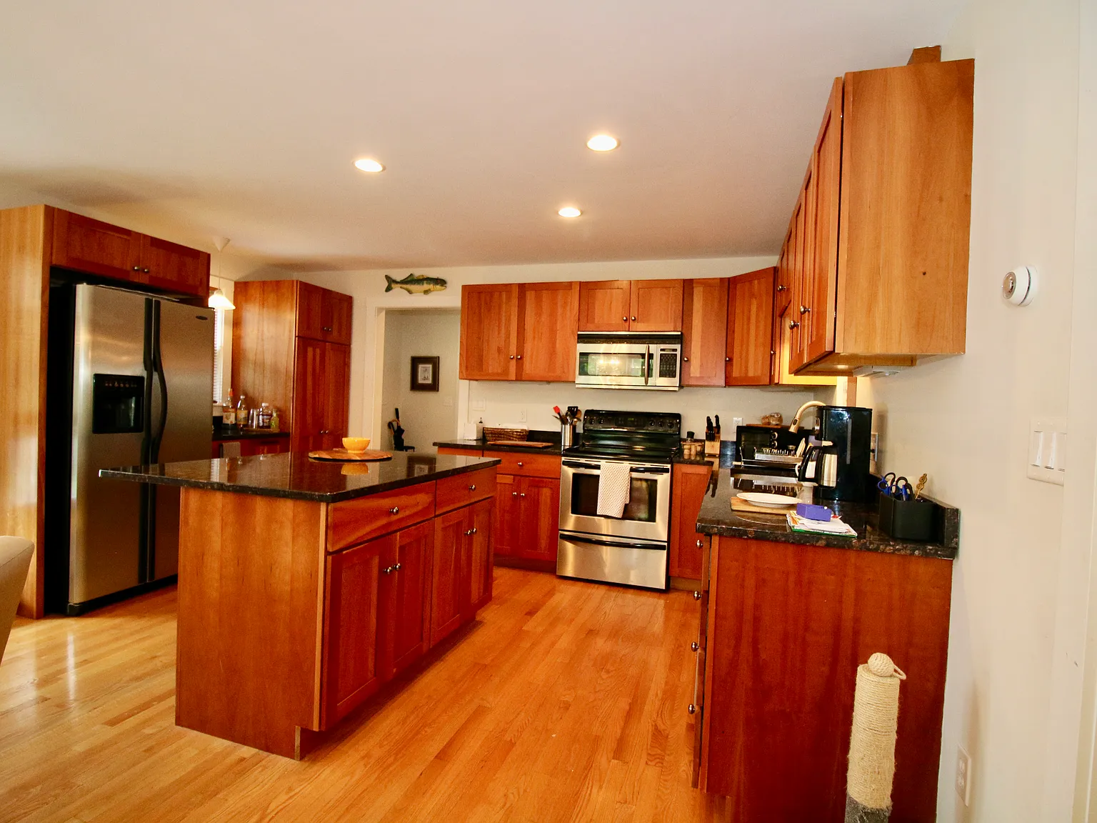 124 Mount Pleasant Ave — Photo 3