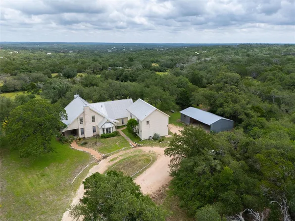 364 Nameless Rd, Driftwood, TX 78619