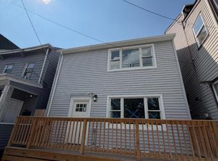40 N York St, Paterson City, NJ 07524