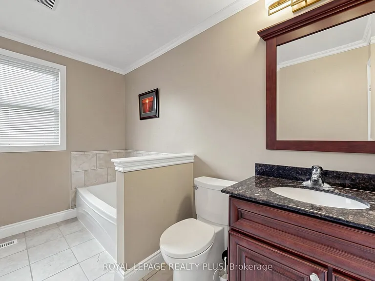 2328 Yolanda Dr — Photo 12