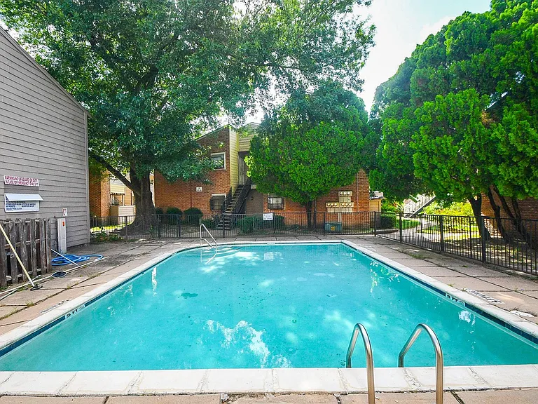 10603 S Wilcrest Dr #41 — Photo 31