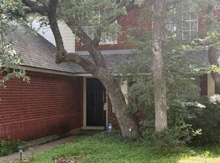 17511 Klamath Falls Dr, Round Rock, TX 78681