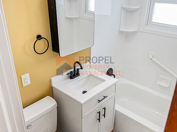 3rd image of 4481 Westpoint St