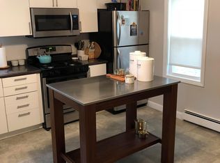 275 Carpenter St, Providence, RI 02909