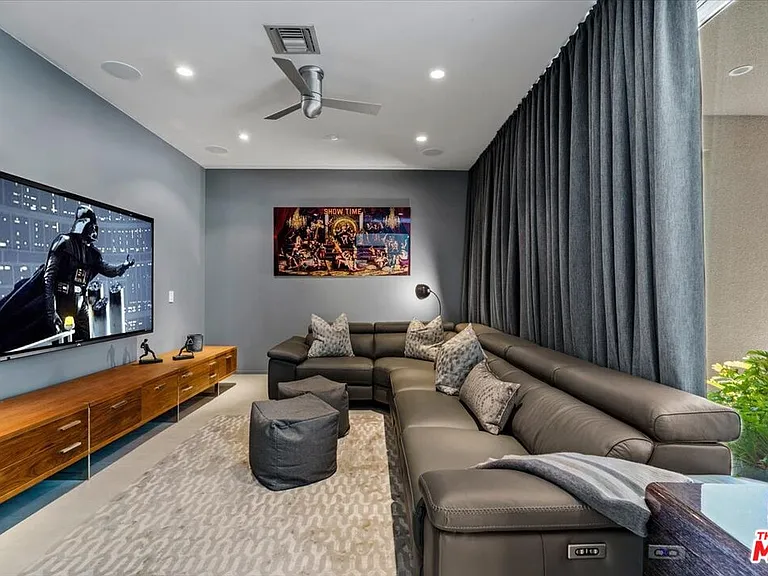 1175 Los Robles Dr — Photo 26