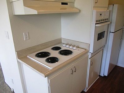 4th image of 18400 Malden St APT 46
