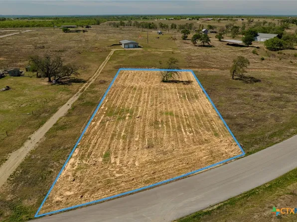 589 Altidore Ave, Dale, TX 78616