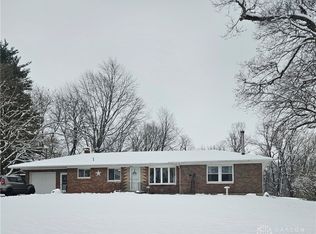 13 Laura Cir, Laura, OH 45337