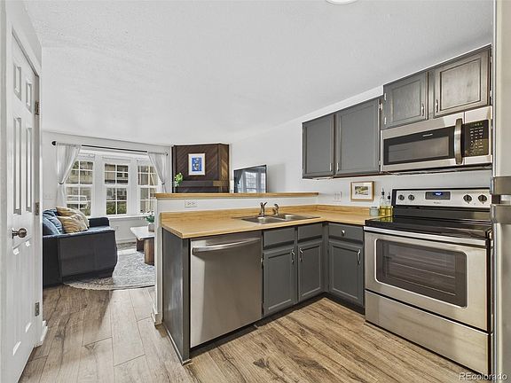 5th image of 3062 W 107th Place #F