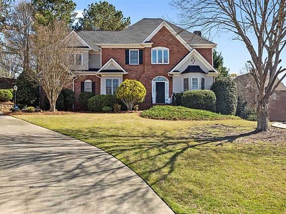2nd image of 415 Tillingham Ct