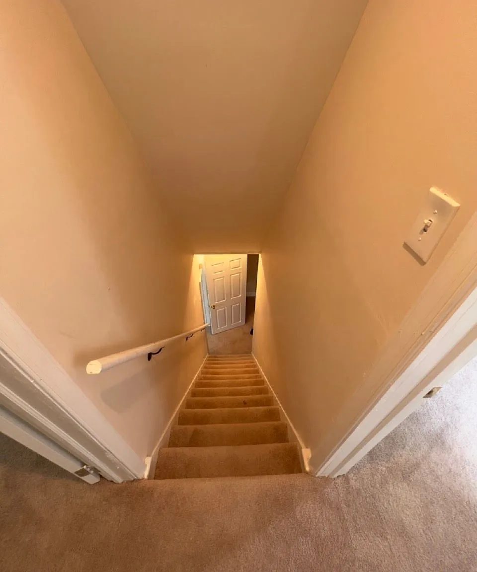 3 bed, 2.0 bath, $1,700 — Photo 2