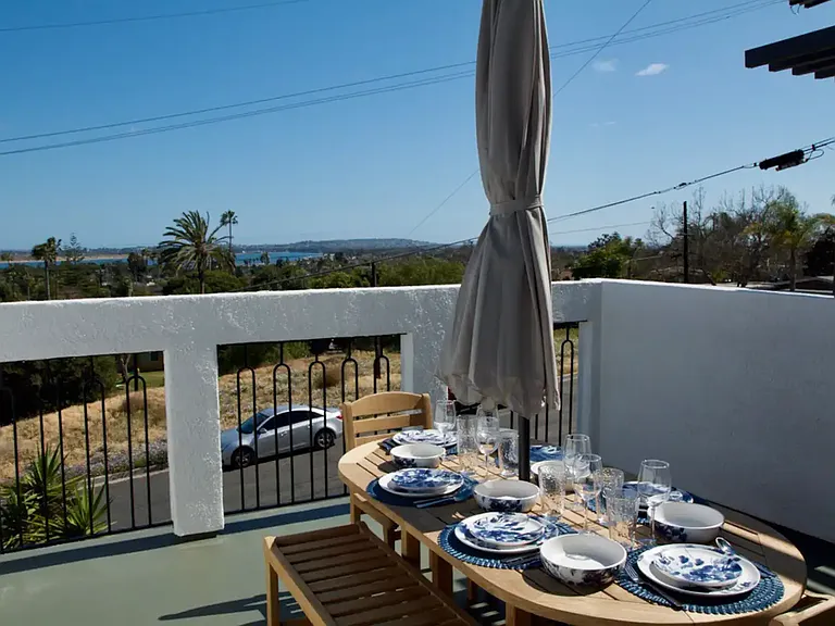 2306 Chalcedony St — Photo 48
